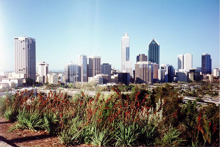 perth-skyline.jpg 110.3K
